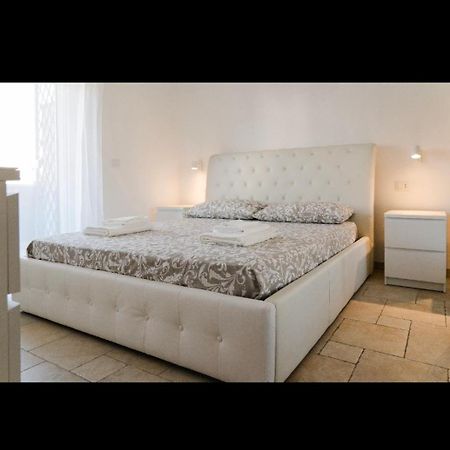 Pau Suite Home ฟิวมิชีโน ภายนอก รูปภาพ