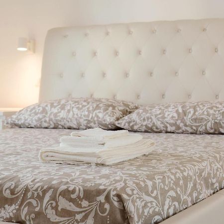 Pau Suite Home ฟิวมิชีโน ภายนอก รูปภาพ